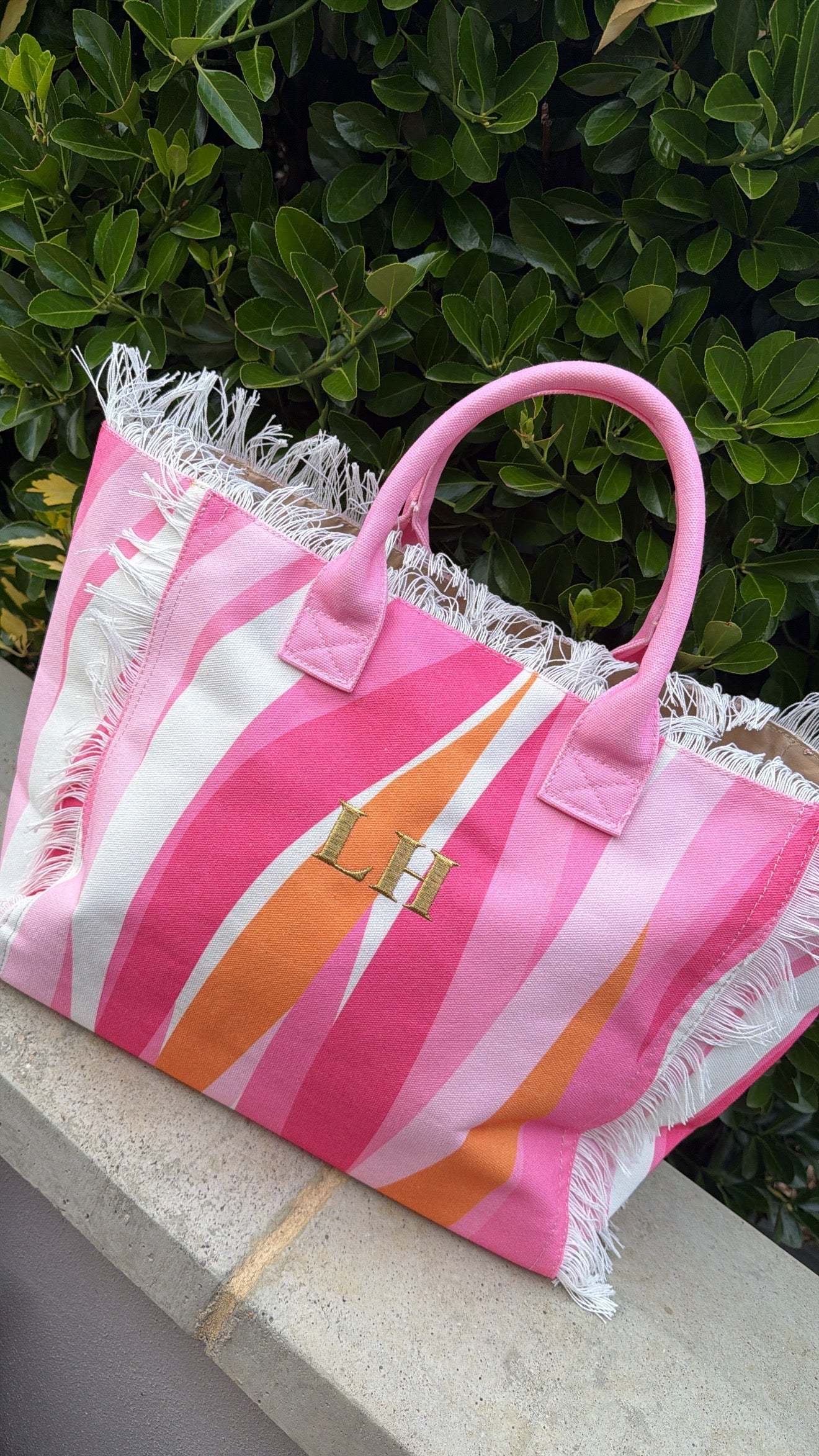 Tote bags