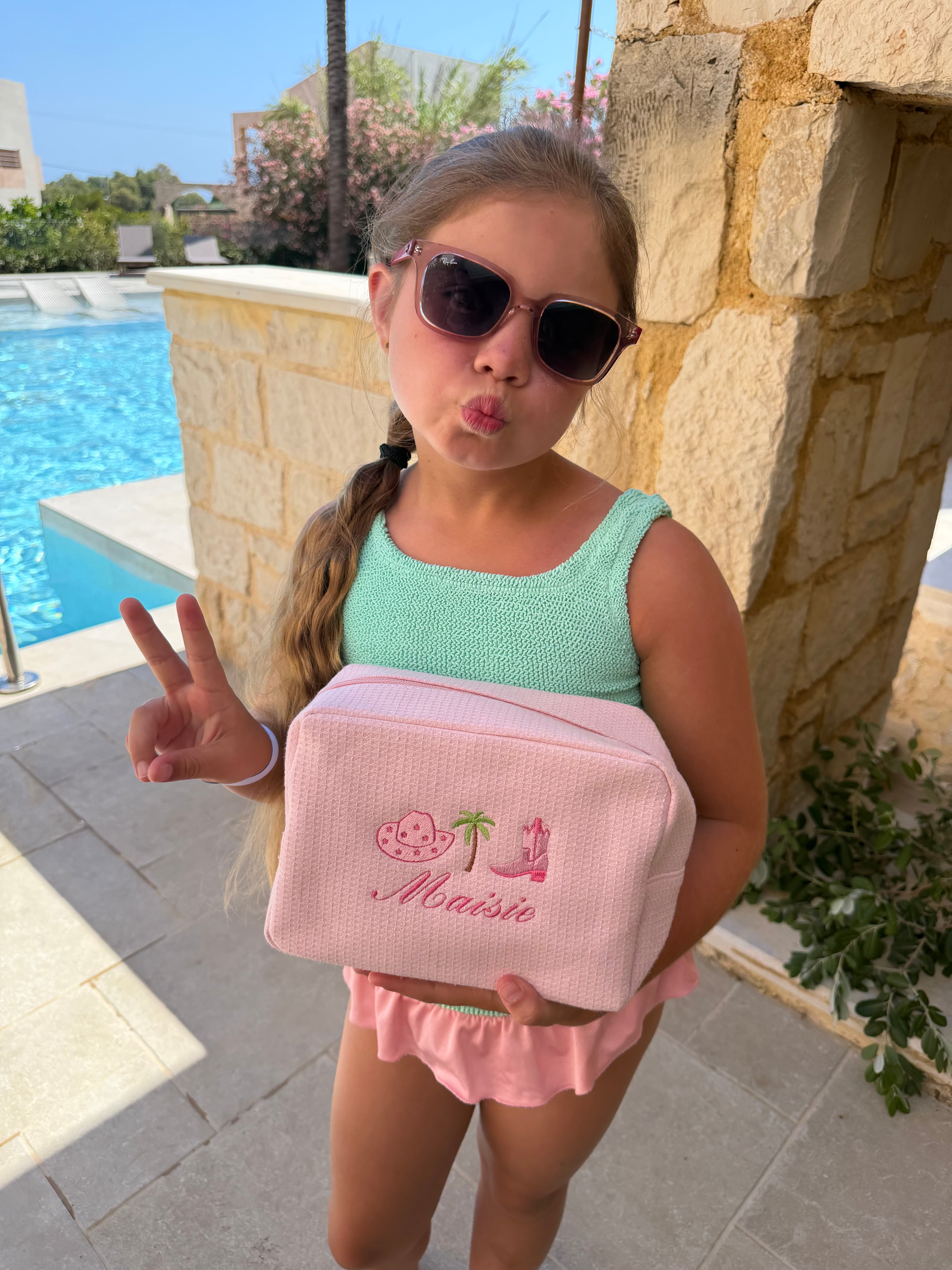 Pink cowboy towel&pouch set🩷🌴🤠
