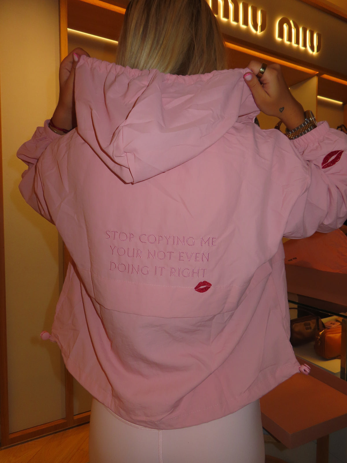 ‘Stop copying me your not even doing it right’ windbreaker 💋