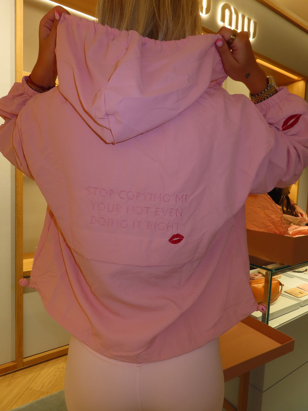 ‘Stop copying me your not even doing it right’ windbreaker 💋