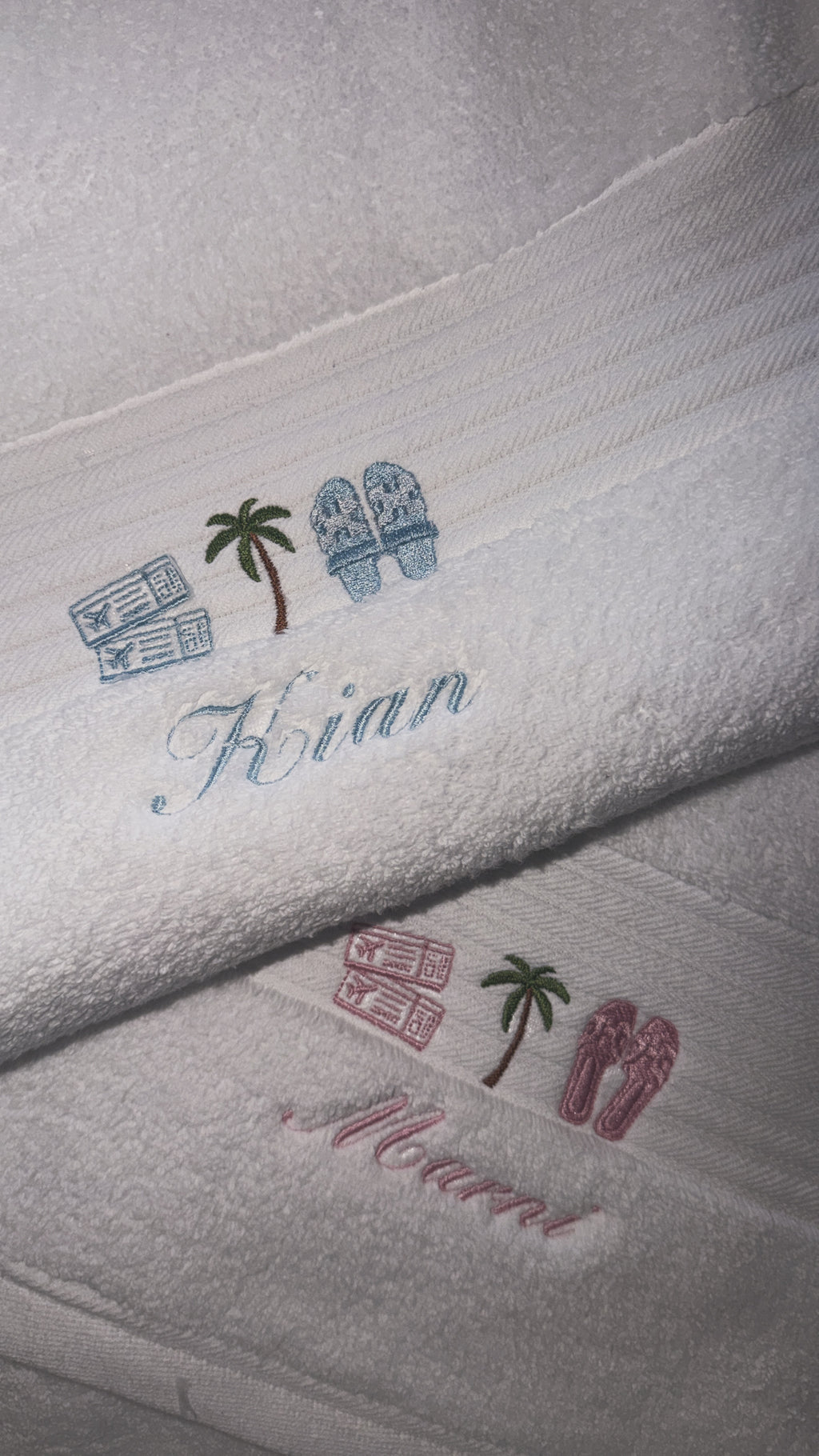 Personalised beach towel🩵🩷