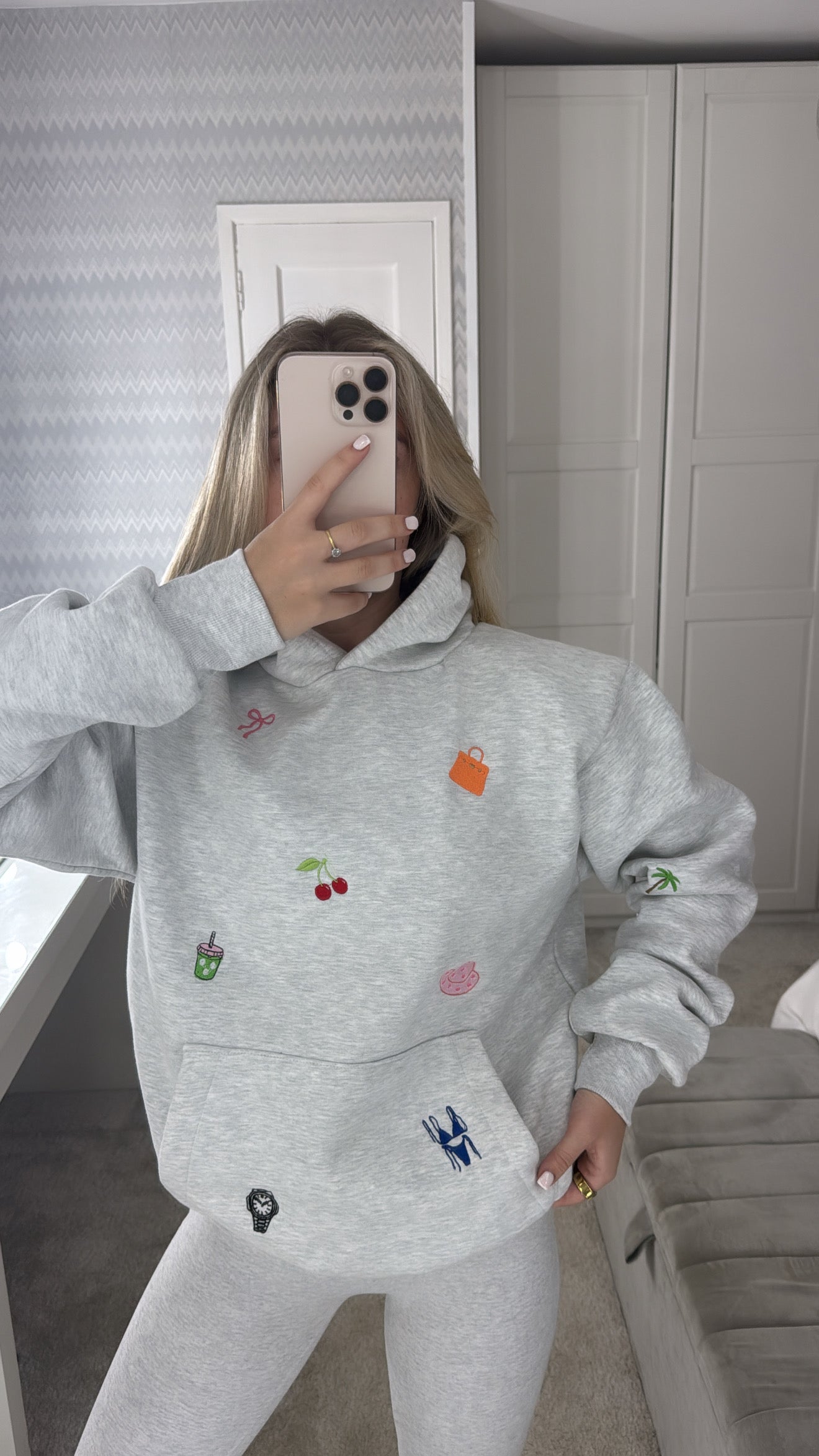 Personalised hoodie🍒🧿🪩