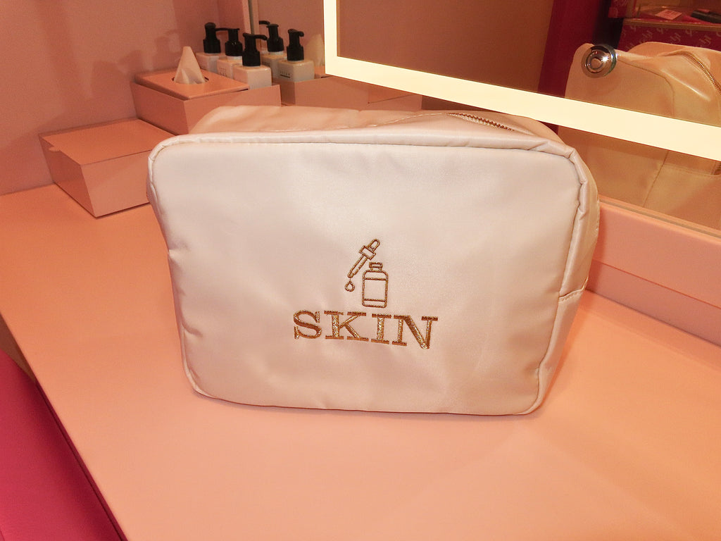 Skincare pouch✨