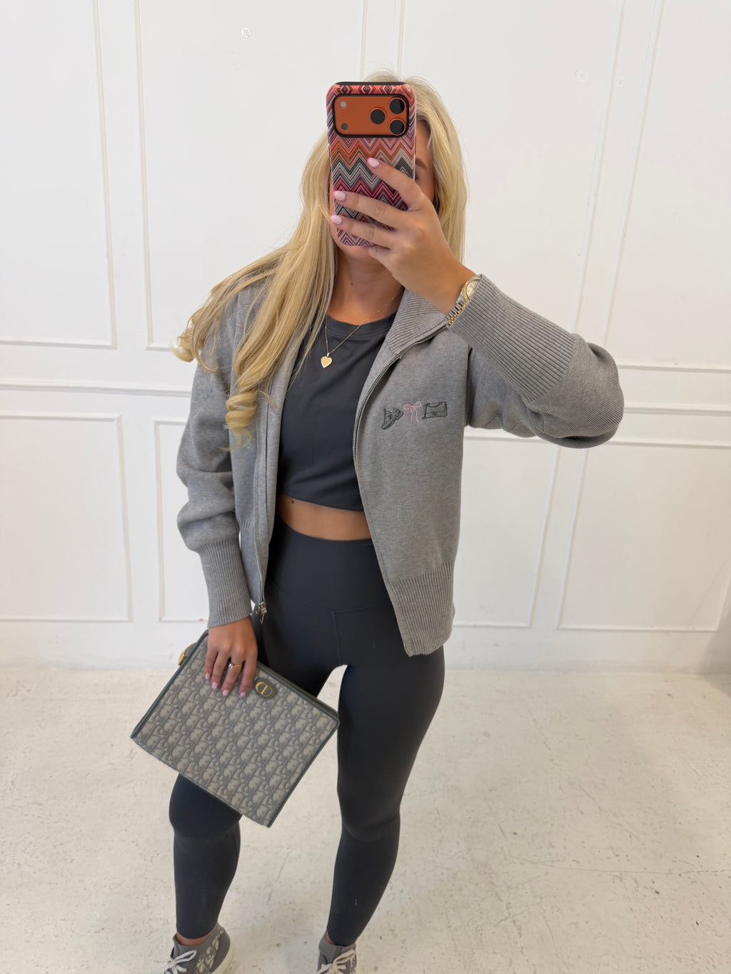 3 icon grey cardigan 🩶￼