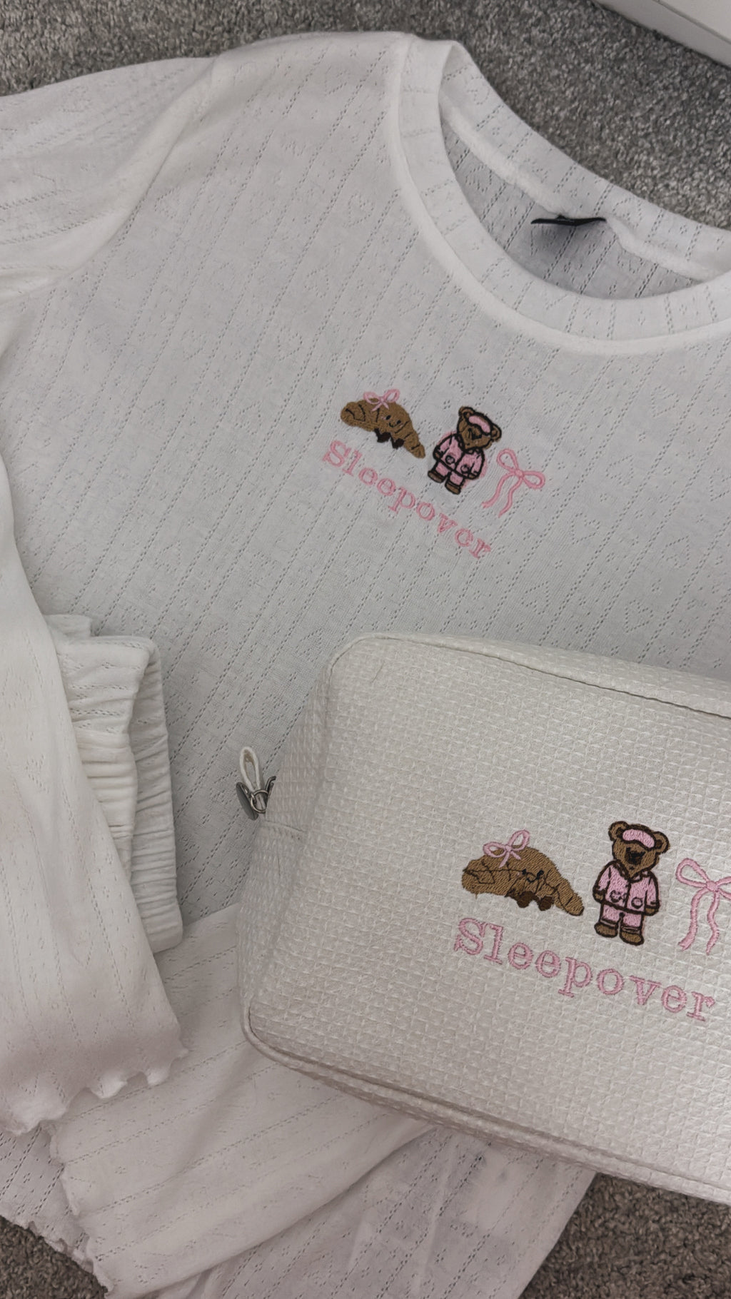 Jelly cat pyjamas 🎀🥐🧸